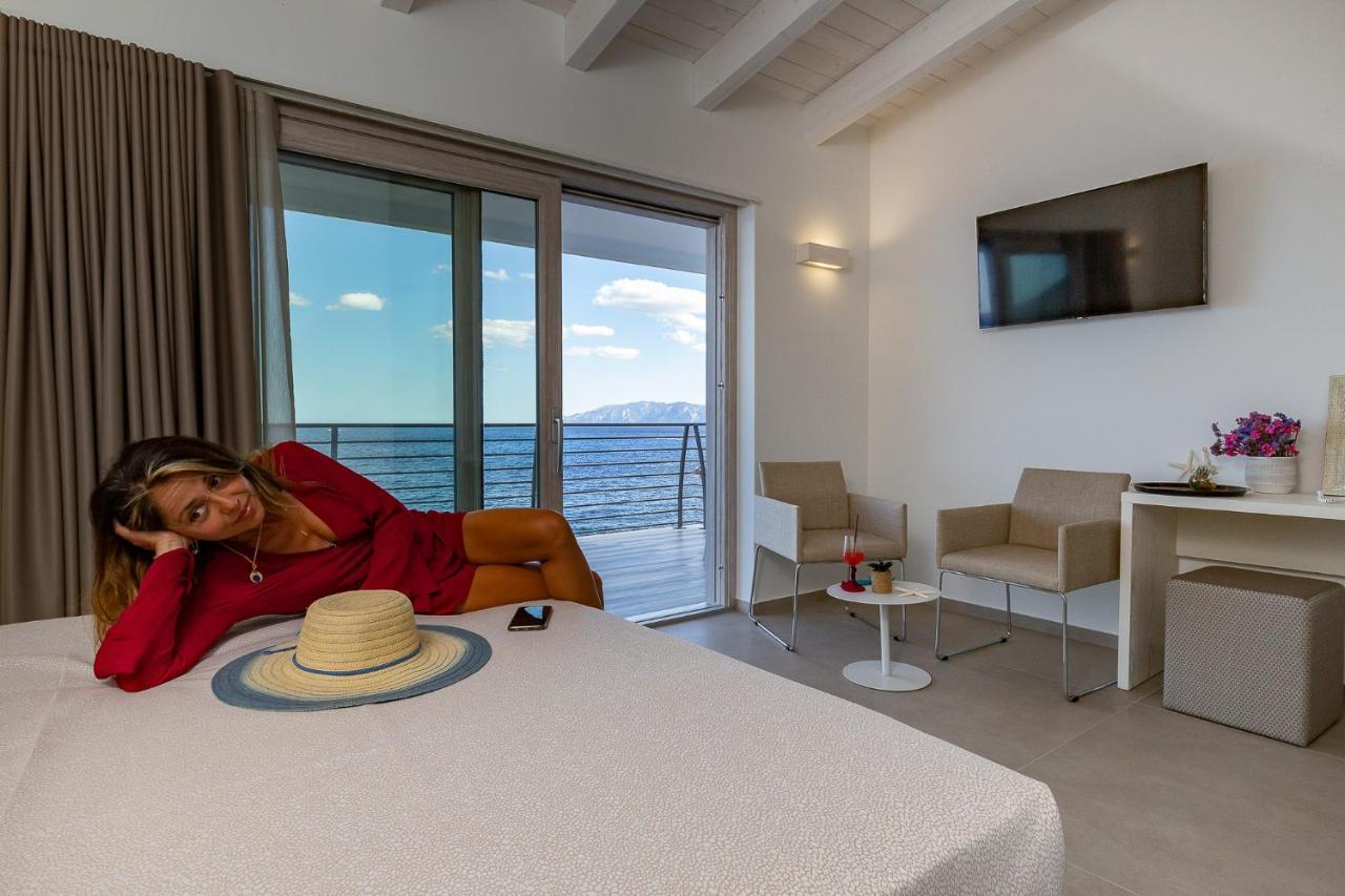 Hotel Caramare Cala Gonone Exterior foto