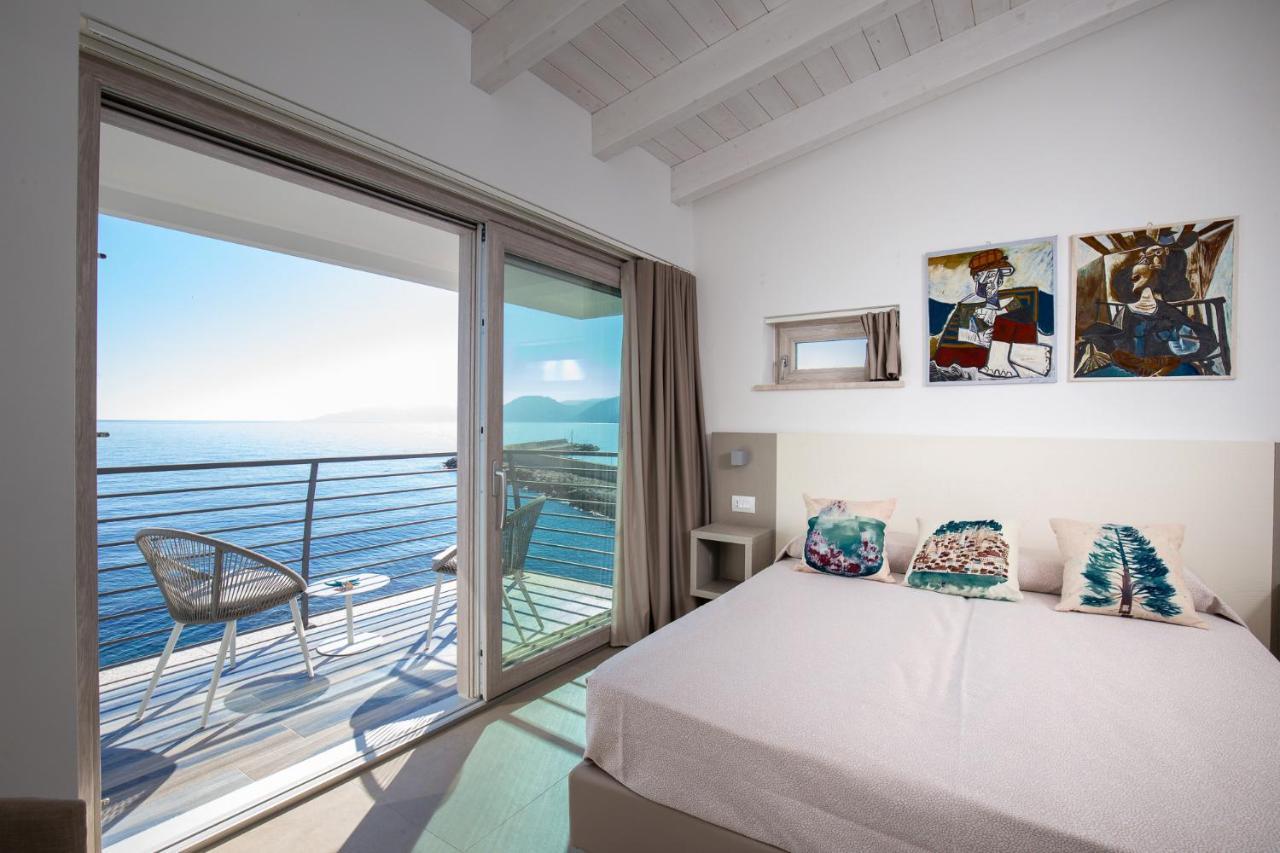 Hotel Caramare Cala Gonone Exterior foto