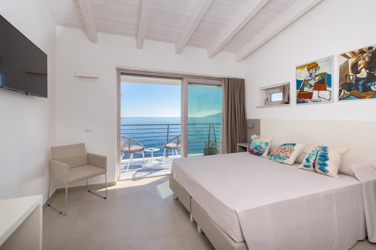 Hotel Caramare Cala Gonone Exterior foto